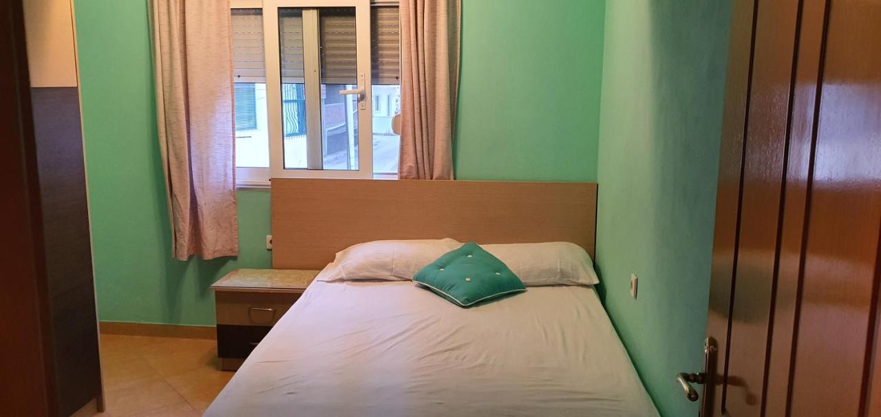 Enjoy Apartment Sarandë Exteriör bild