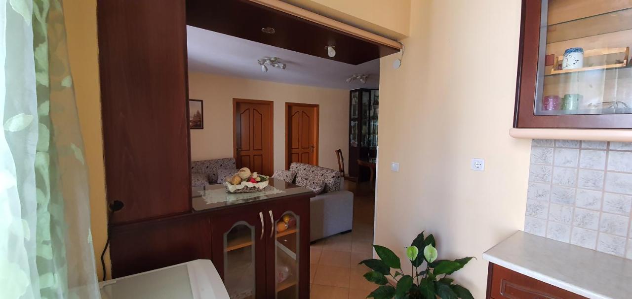 Enjoy Apartment Sarandë Exteriör bild