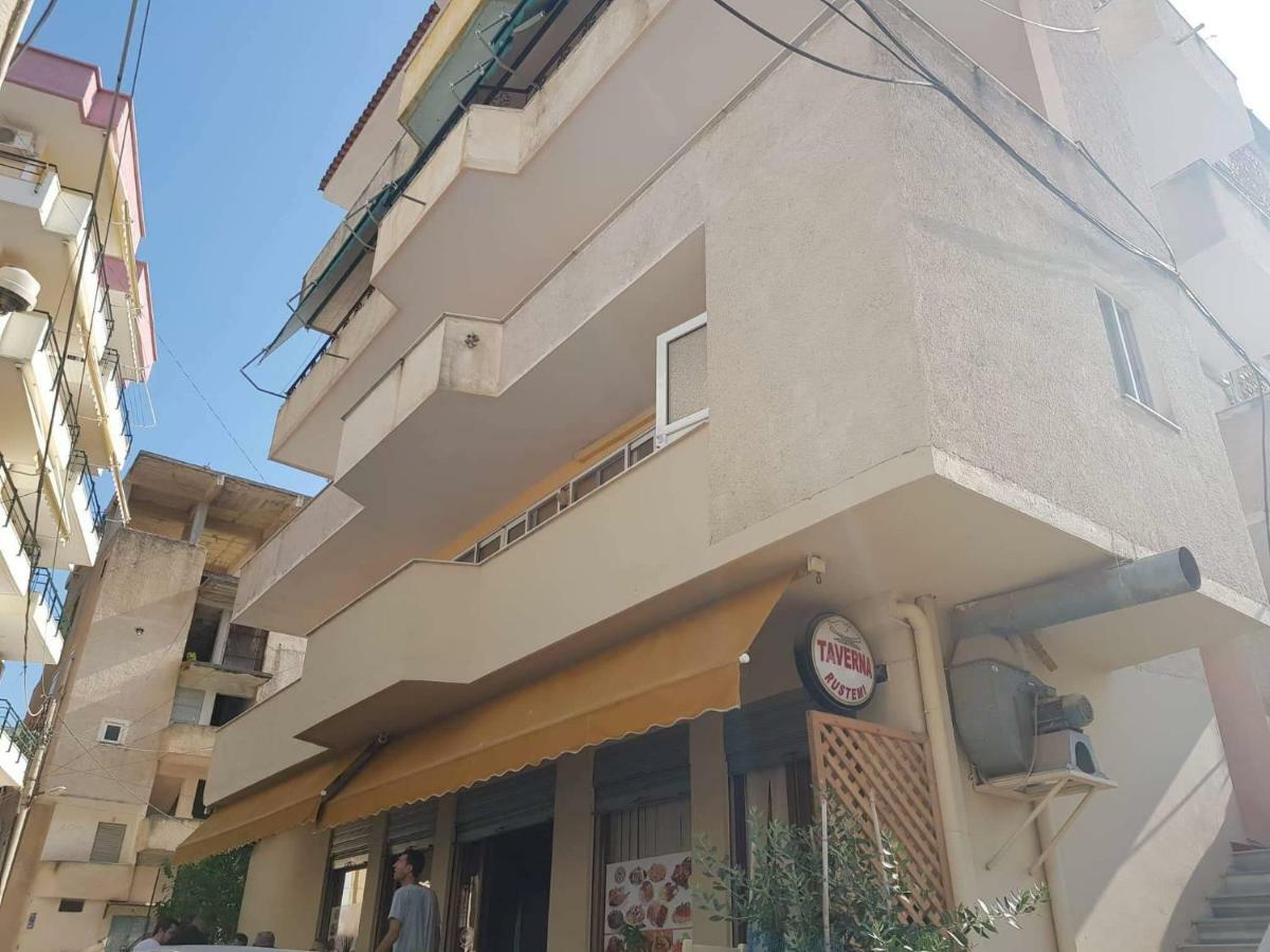 Enjoy Apartment Sarandë Exteriör bild